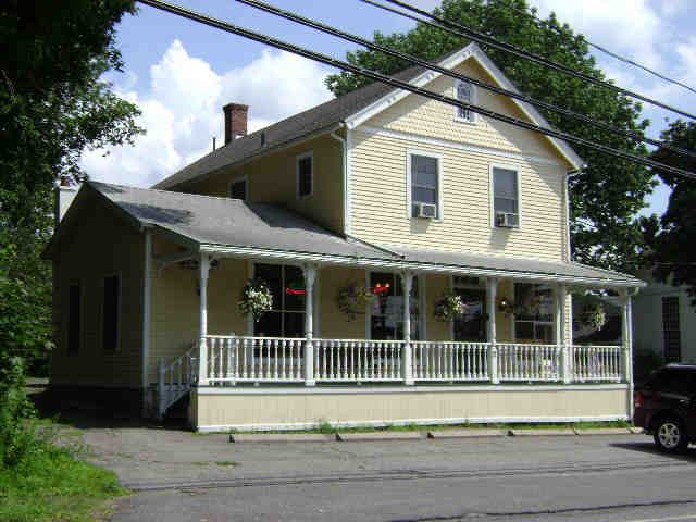 Building photograph for 15 MAIN ST S